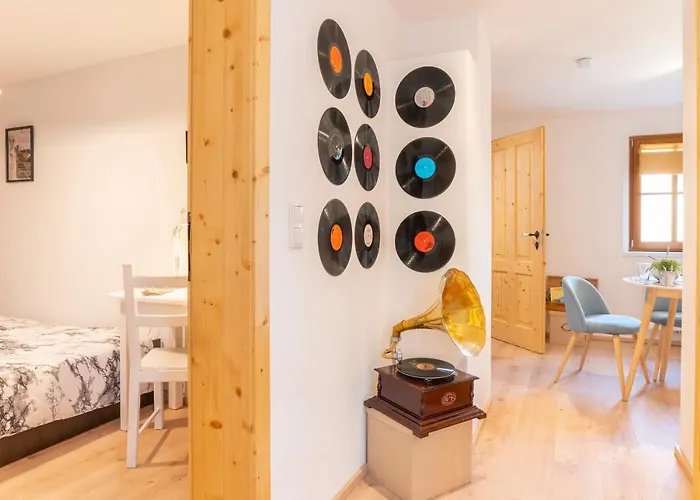 Roomerie